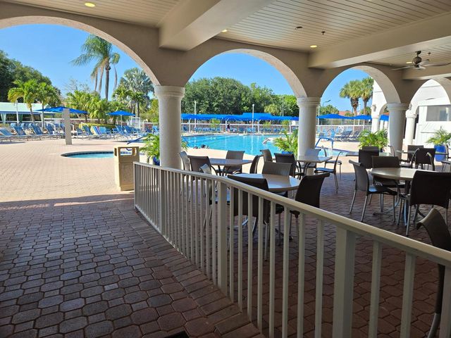 5135 Floria Drive G, Boynton Beach, FL 33437