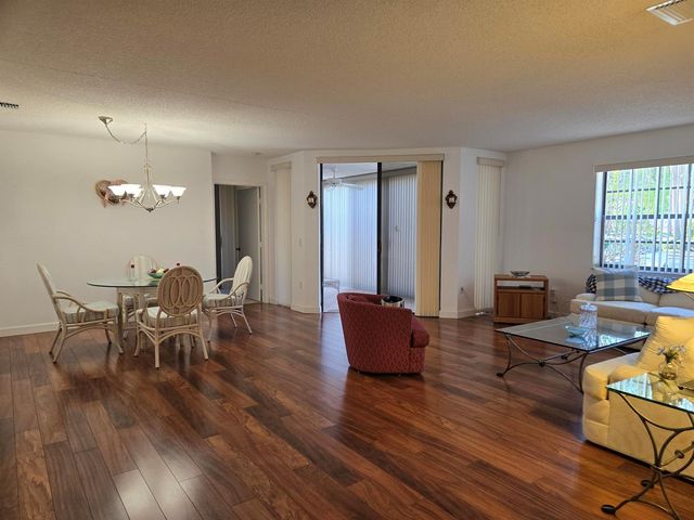 5135 Floria Drive G, Boynton Beach, FL 33437