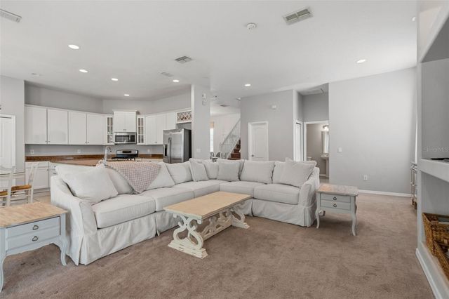 20008 BLUFF OAK BOULEVARD, Tampa, FL 33647