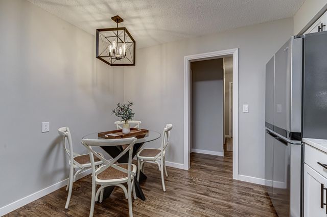 715 Logan Avenue N, Minneapolis, MN 55411