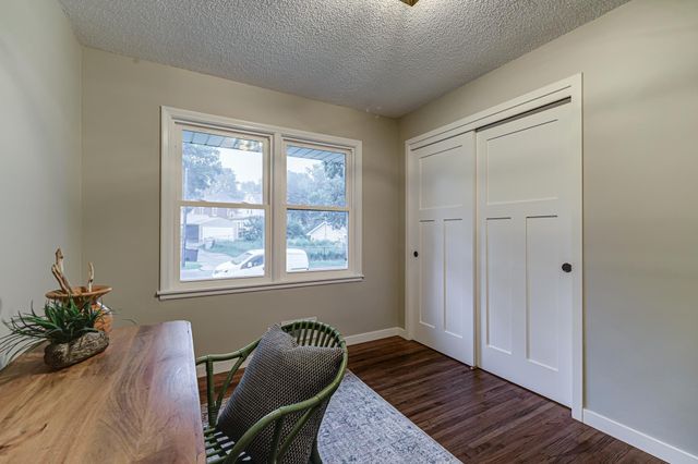 715 Logan Avenue N, Minneapolis, MN 55411