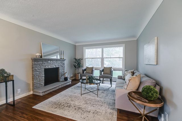 715 Logan Avenue N, Minneapolis, MN 55411