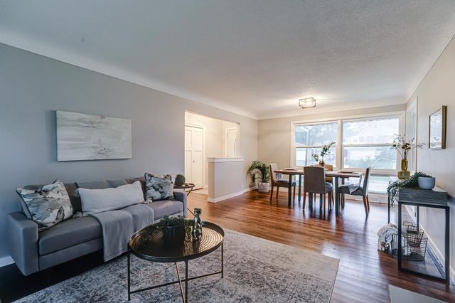 715 Logan Avenue N, Minneapolis, MN 55411