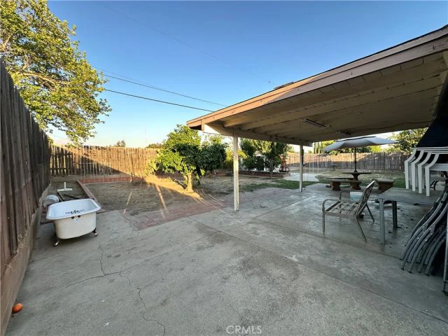 7065 Buchanan, San Bernardino, CA 92404