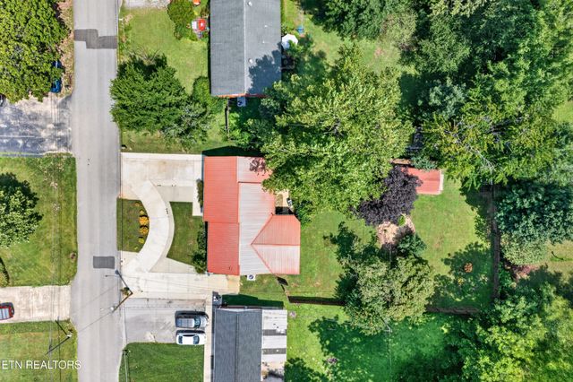 333 E 16th St, Cookeville, TN 38501