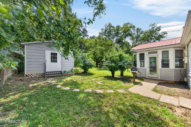 333 E 16th St, Cookeville, TN 38501