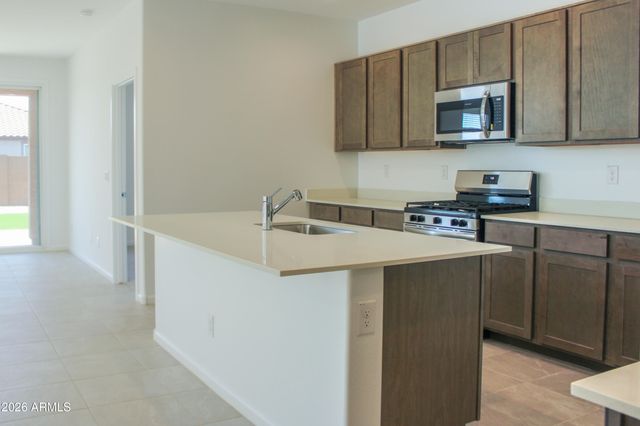 9833 W MONTEREY Way, Phoenix, AZ 85037