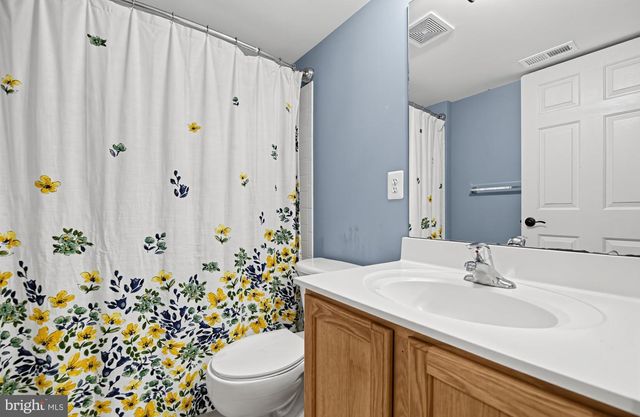 56 STOCKS ST, Lovettsville, VA 20180
