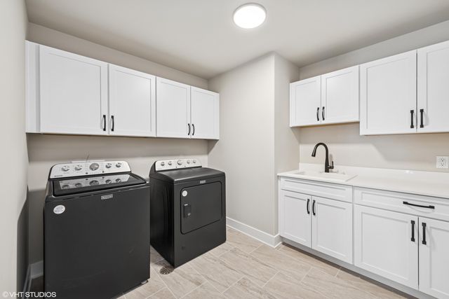 2903 Whispering Brook Lane, Valparaiso, IN 46385