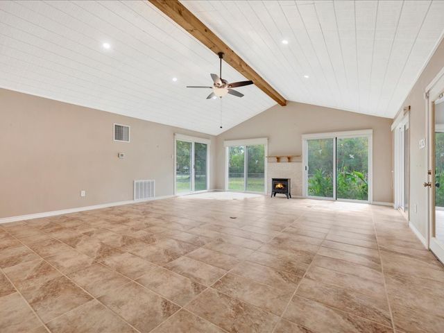 151 Lancewood Circle, Lufkin, TX 75904