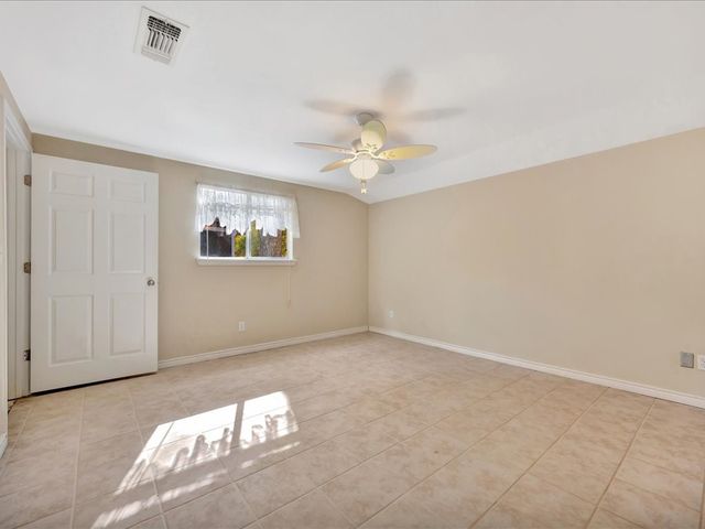 151 Lancewood Circle, Lufkin, TX 75904