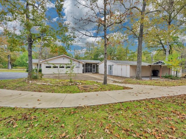 151 Lancewood Circle, Lufkin, TX 75904