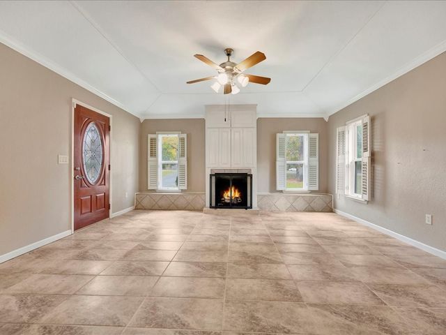 151 Lancewood Circle, Lufkin, TX 75904