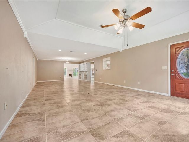 151 Lancewood Circle, Lufkin, TX 75904