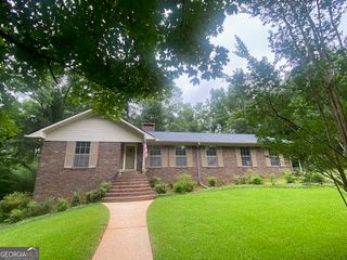 314 Neal Street, West Point, GA 31833