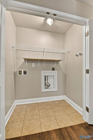 279 Lazy Oak Drive, New Market, AL 35761