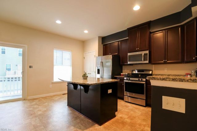 605 Gendron ST, Chesapeake, VA 23324