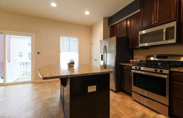 605 Gendron ST, Chesapeake, VA 23324