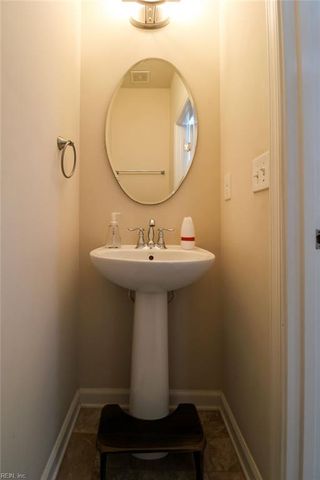 605 Gendron ST, Chesapeake, VA 23324