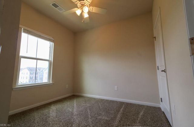 605 Gendron ST, Chesapeake, VA 23324