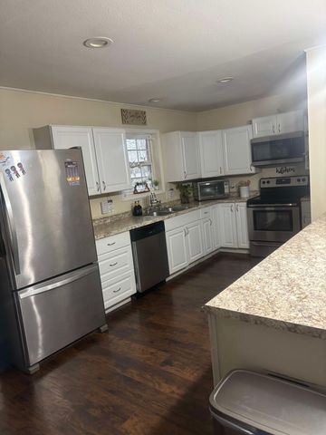 1477 Woodland Street, Canton, TX 75103