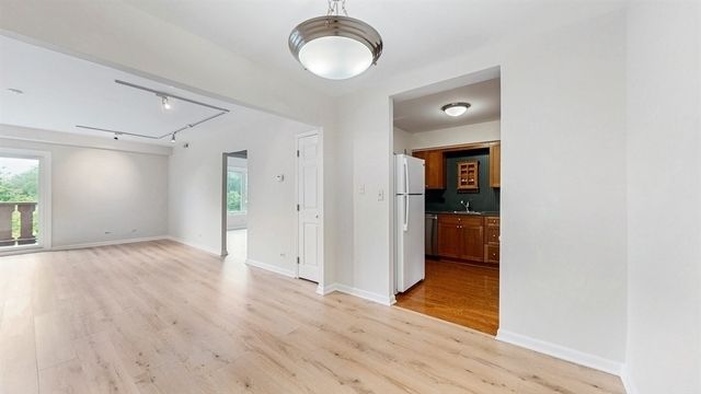 12900 W Heiden Circle 4301, Lake Bluff, IL 60044