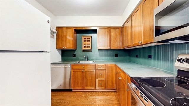 12900 W Heiden Circle 4301, Lake Bluff, IL 60044