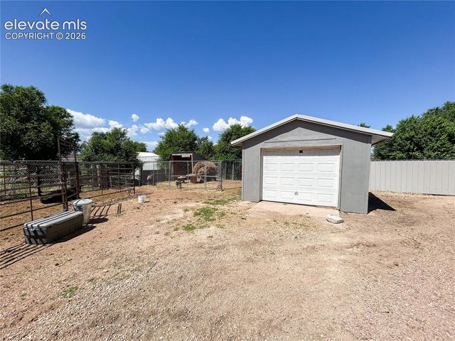 373 G Street, Penrose, CO 81240