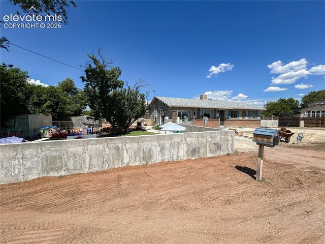 373 G Street, Penrose, CO 81240