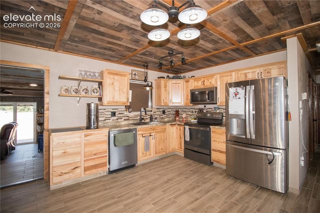 373 G Street, Penrose, CO 81240