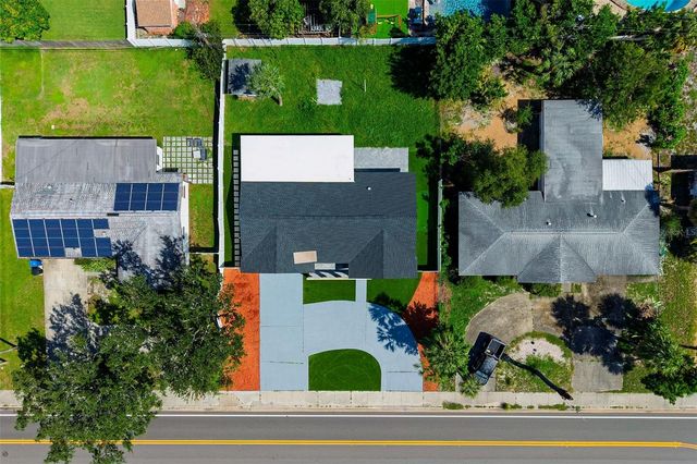 1077 40TH AVENUE NE, St Petersburg, FL 33703