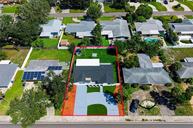 1077 40TH AVENUE NE, St Petersburg, FL 33703
