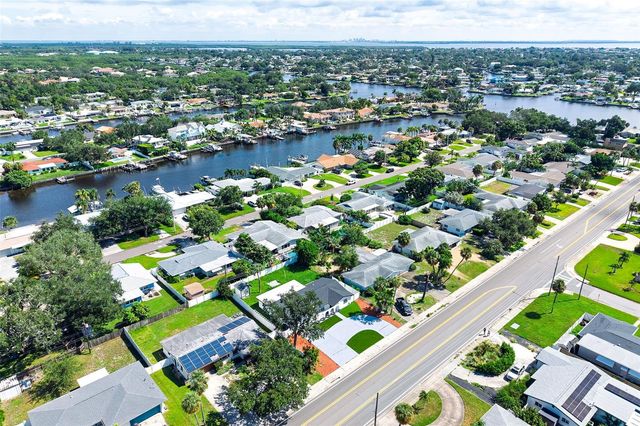 1077 40TH AVENUE NE, St Petersburg, FL 33703