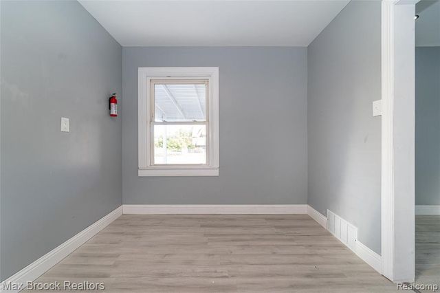 9327 Schaefer Highway, Detroit, MI 48228