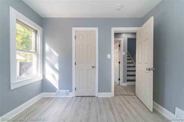 9327 Schaefer Highway, Detroit, MI 48228