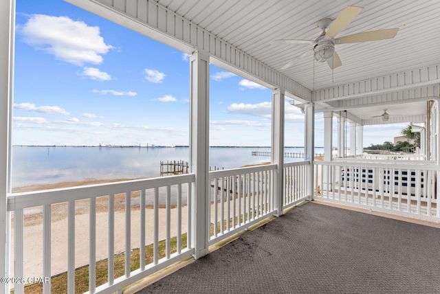 2330 Pelican Bay Court, Panama City, FL 32408