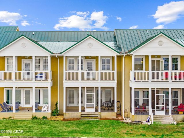 2330 Pelican Bay Court, Panama City, FL 32408