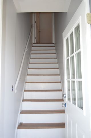 85 Richards Ave 3, North Attleboro, MA 02760
