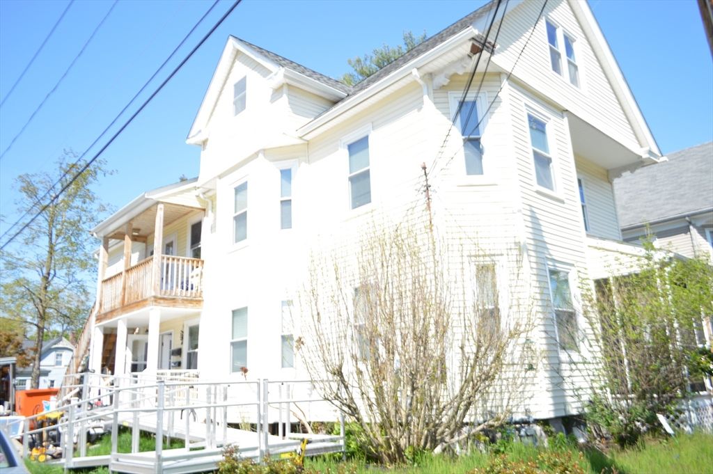 85 Richards Ave 3, North Attleboro, MA 02760