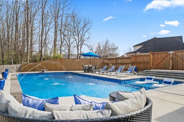 1804 LISSON CV, Collierville, TN 38017