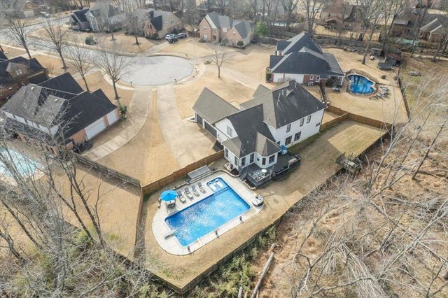 1804 LISSON CV, Collierville, TN 38017