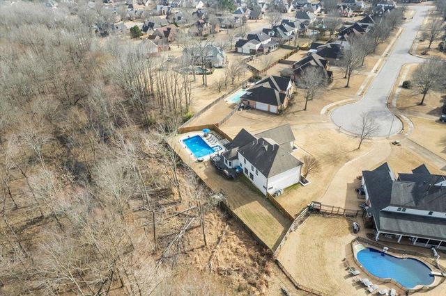 1804 LISSON CV, Collierville, TN 38017