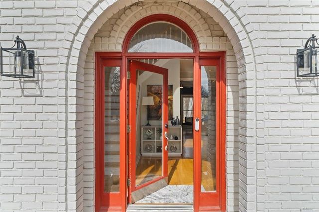 1804 LISSON CV, Collierville, TN 38017