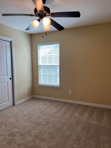 489 Eisenhower Drive, Crestview, FL 32539