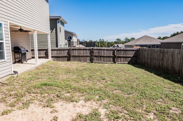 489 Eisenhower Drive, Crestview, FL 32539