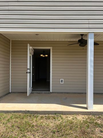 489 Eisenhower Drive, Crestview, FL 32539