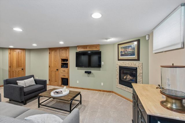 5405 30th Avenue S, Minneapolis, MN 55417