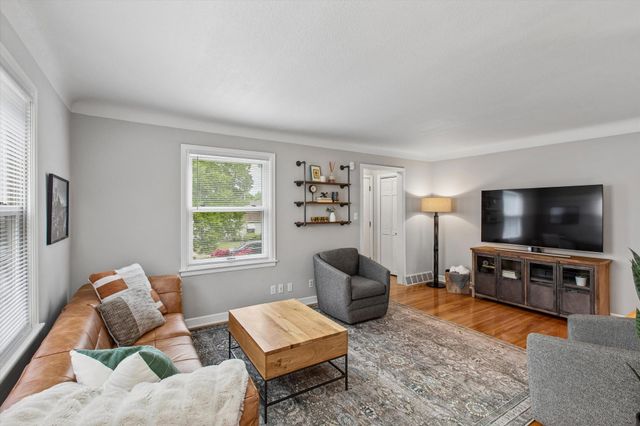 5405 30th Avenue S, Minneapolis, MN 55417