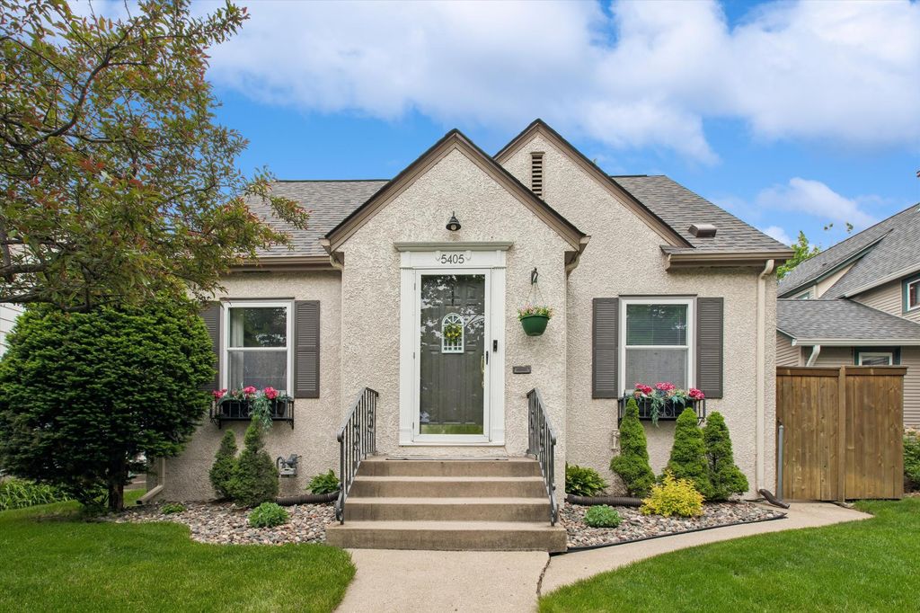 5405 30th Avenue S, Minneapolis, MN 55417