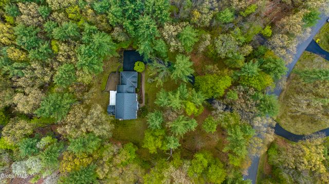 9 Rolling Brook Drive, Saratoga Springs, NY 12866